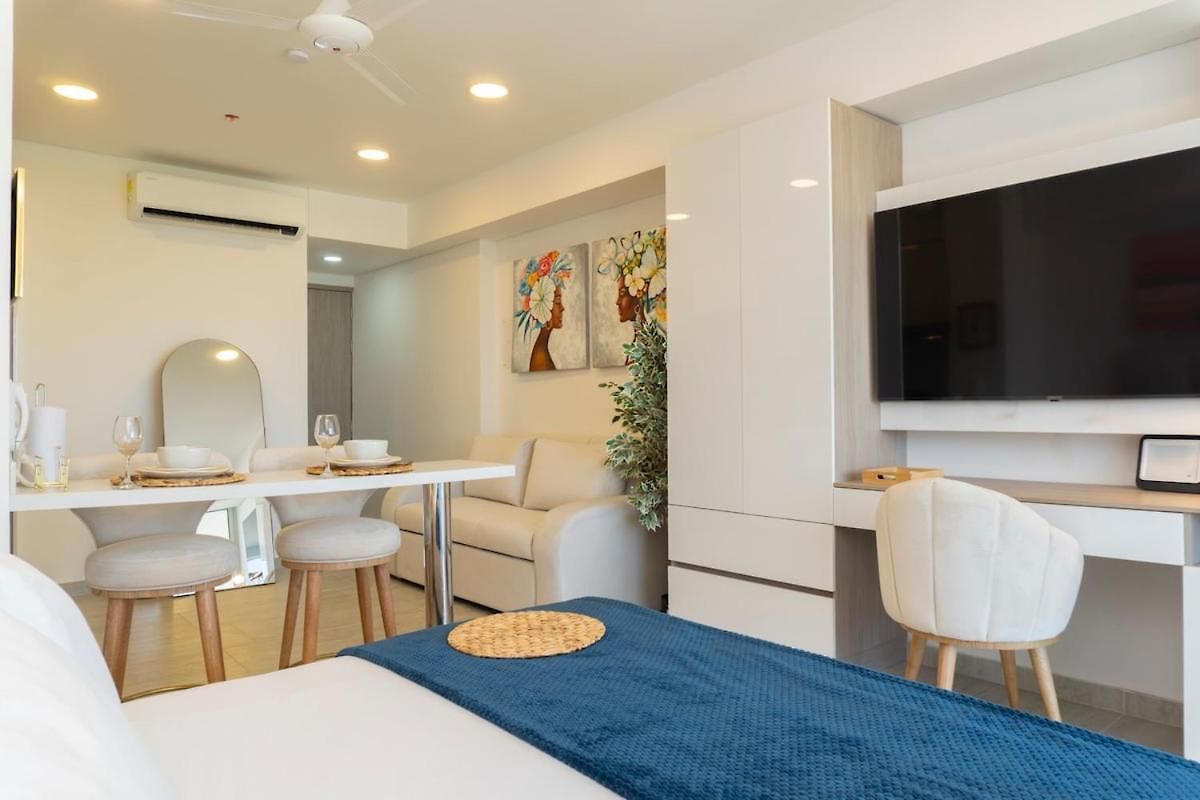 Luxury View 2 Min Airport Apartamento *