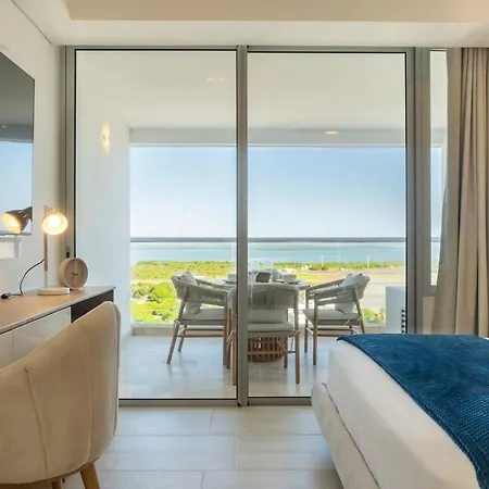 Luxury View 2 Min Airport Apartamento Cartagena